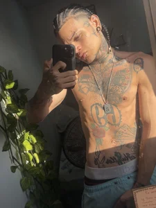 hot_man05 sunny day☀️ slika 3