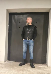 Extreme_Sadistic_and_Exhi Public Pic 9