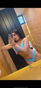 Emilyy_ Public Poză 3