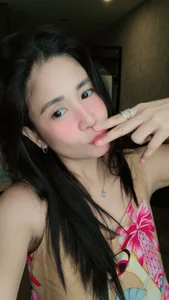 Shiawase1125 Me Pic 2