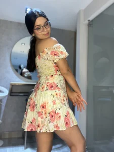 MiaMillers28 I love dresses💋 Pic 3