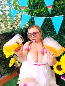 Amber-miller1 🍻Oktoberfest🍻 Pic 7