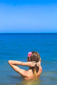 crystal_gilton A sexy woman and a beautiful sea 🌊🏖️ Kuva 3