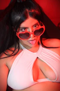 Alexa_Espinoza Valentine? 🖤 Pic