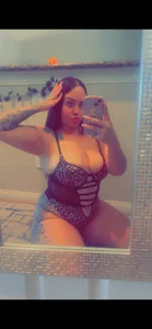 MissBootyy Public Pic 3