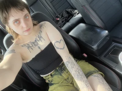 shybvnny Public Pic 5