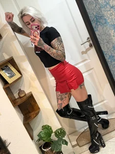 IvyReigns Public Foto 5