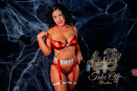 I am your favorite trick or treat, and you can't choose just one. de candyhot_tk Foto 5