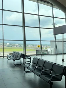 MaxiRogers I love airplanes! I am a flight attendant student Pic 2