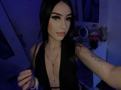 MilaMoonroe Public Foto 4