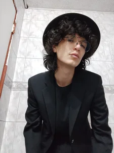 KingThomas_nom Public Pic 3