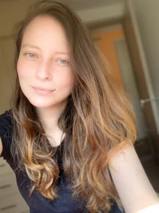 AmbeerWood_ “Don’t look too long… you might fall for me.” Pic 3