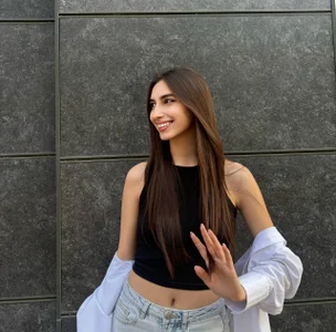 mila_firee A Walk ✨ Poză 4