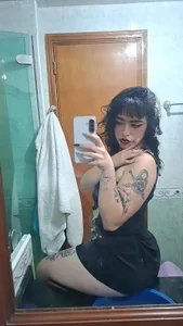 HoneyDemoni Public Billede 2