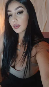 Hot and playful od Milf_NaomiBraunx  3 snímek