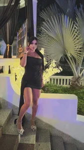 Alessia_Gold: Public ( 5 фото)