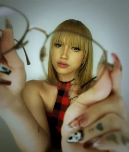 zohet_kriss A sexy teacher for me? 😈 Pic 6