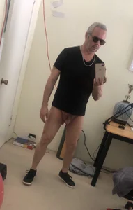 hotdadbod Getting Ready for My Cam Show Foto 2