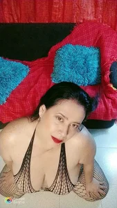 camilareyest tasty Pic 3