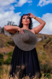 Lauren_Saint Whispers in the Wild Pic 2