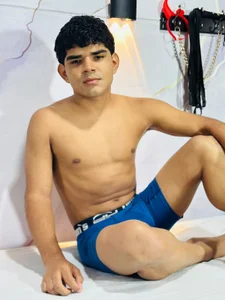 Lucho_Hot Public зображення