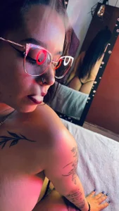Suck delicious cock de Mia_lopez_1  4 Imagens