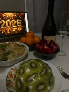 LipDipTalk New Year's vibe Pic