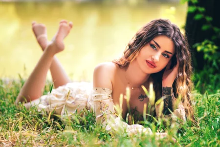 Alice_Voss Nature vibes Pic 6