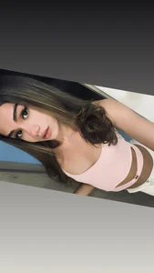 💗 de DEMI_LEED  2 Imagens
