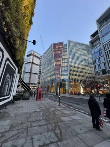 Alirawrz London Foto 9