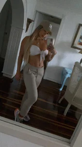 AnnaQuinn Just look at me like that. Pic 3