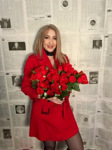 LadyLeea's Roses Sex Photo 9