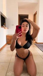 camillasanchez 🖤🐈‍⬛ Hình