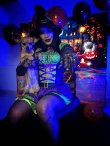 miapassionx 🎃Halloween Temptation 🎃� Trick or Kiss? 💋� slika 5