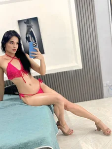 PamelaAnderson_2 I am passion and a bad girl 😈🔥  2টি ছবি