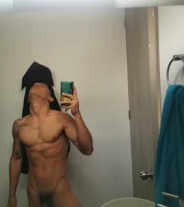 blorelopez Shower รูป  5