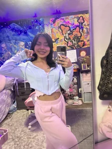 witchyelaine Love on me Hình 6