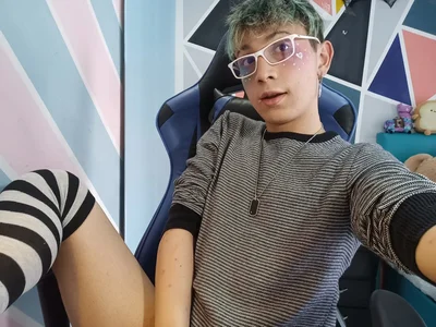 Naughty__Chriss Public รูป  7