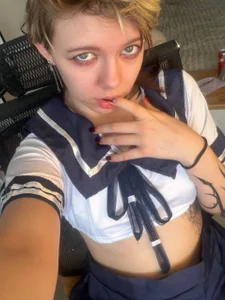 MadalynNoselPublic图片