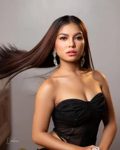 ConstancePorrini Public Kuva