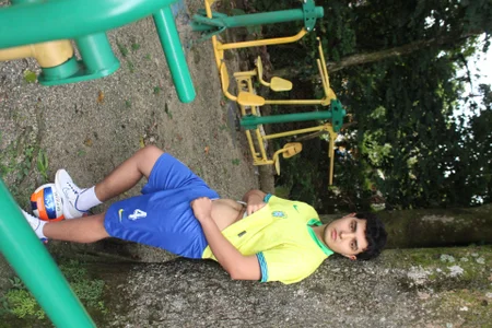 Oliver_Jamees sensuality and a mischievous touch. It’s not just what you see… it’s what you feel when you look.” Pic 4