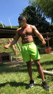 Maximo_Hot07 Maxxx🤴🏽  8টি ছবি