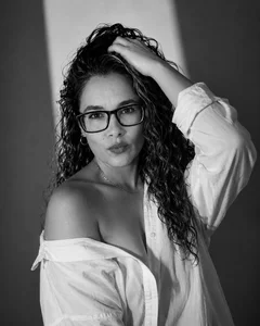 Rose_Thompson1 kullanıcısının Milf hot albümü -  3 fotoğraf