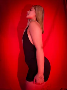 Naomiii_Queenn Public Pic 5