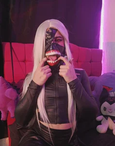 Violetx_moon COSPLAY TOKYO GHOUL Pic 2