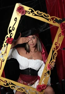 ashly_mr Treat or trick, sexy bandit pirate🔥🥵 зображення 3