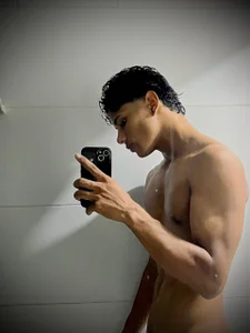 Public de andrew_myersx  3 Imagens