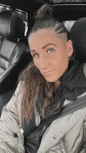 SwingWingWomanSweden Me, myself and I Pic