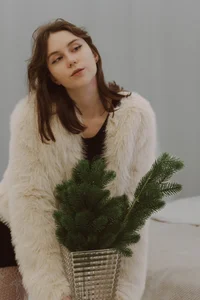 UnaMedison Getting ready for Christmas! Pic 9