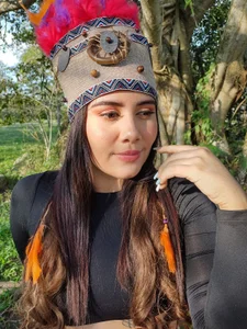 ThyaraJhons A sexy traditional costume 圖片 8